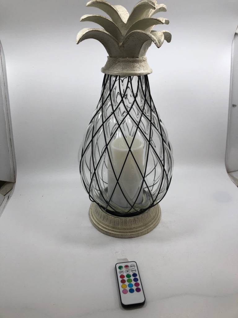 LG LIGHT UP PINEAPPLE CANDLE LAMP W/ REMOTE.