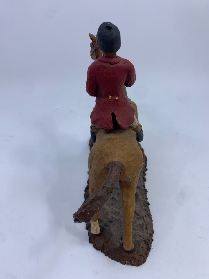 RESIN HORSE RIDER.