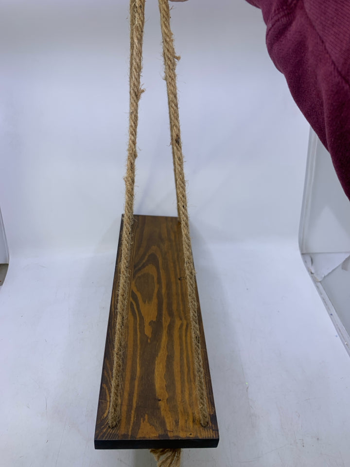 WOOD SHELF W/ BURLAP THICK TWINE.