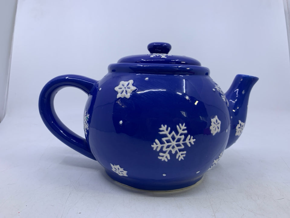 DARK BLUE EMBOSSED SNOWFLAKE TEA POT.