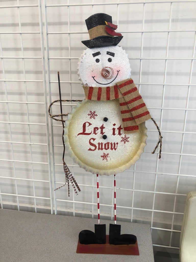 LET IT SNOW BOTTLE CAP METAL SNOWMAN.