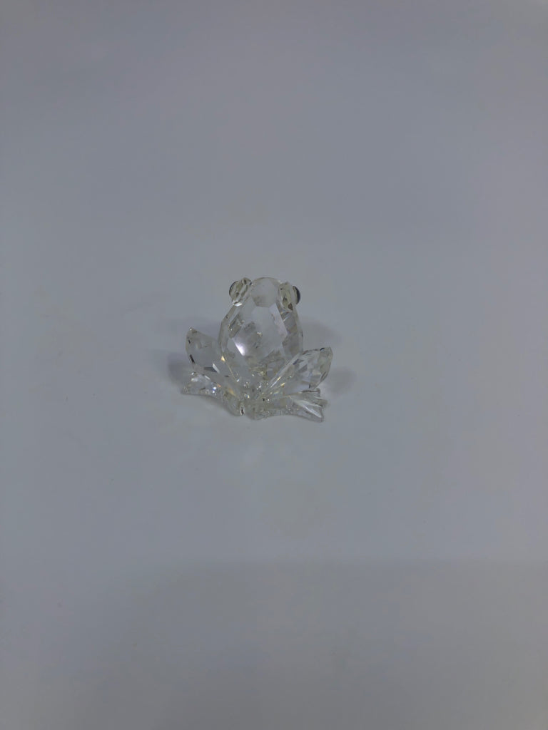 SWAROVSKI CRYSTAL FROG W/GREEN EYES.