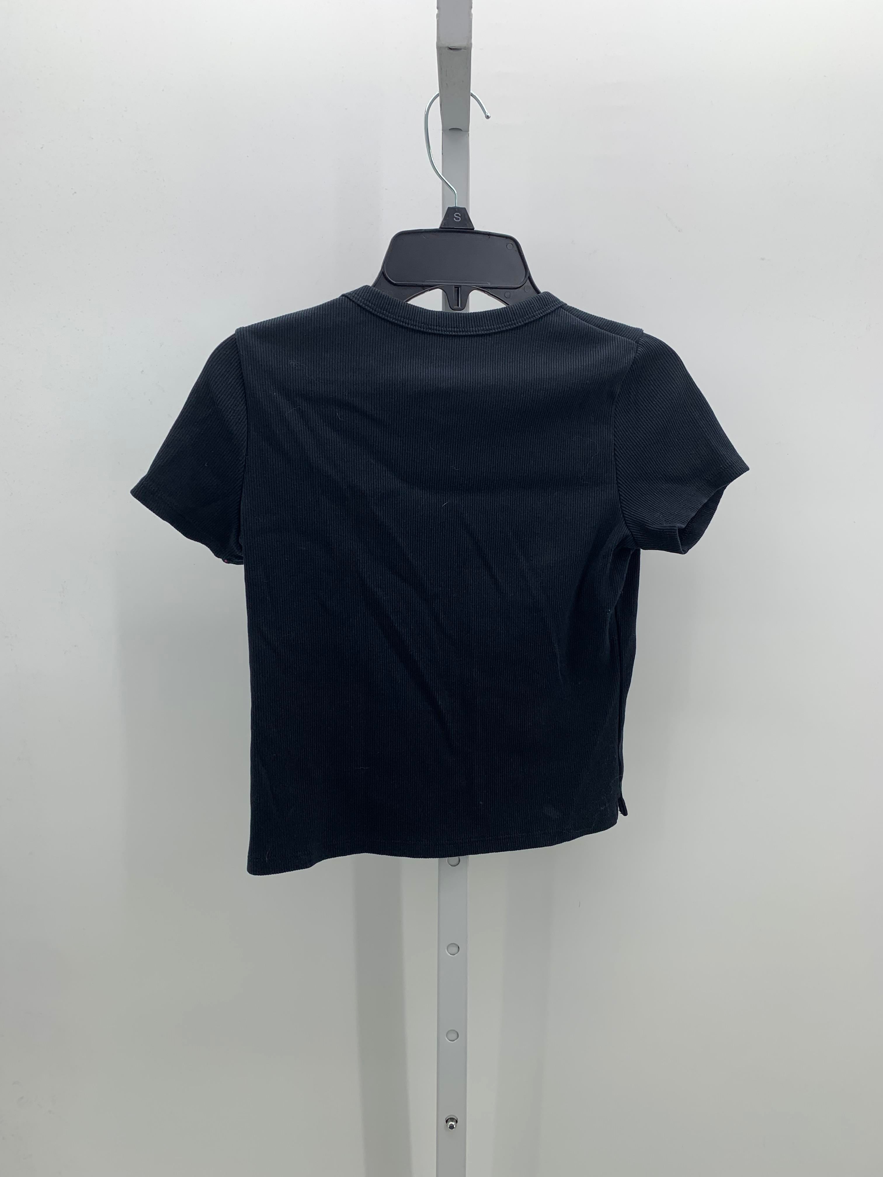 Under Armour Size 14-16 Girls Short Sleeve Shirt