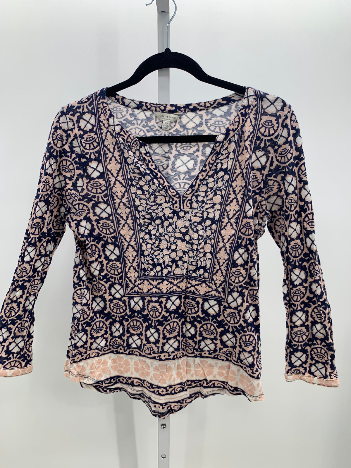 Lucky Brand Size Small Misses Long Sleeve Shirt