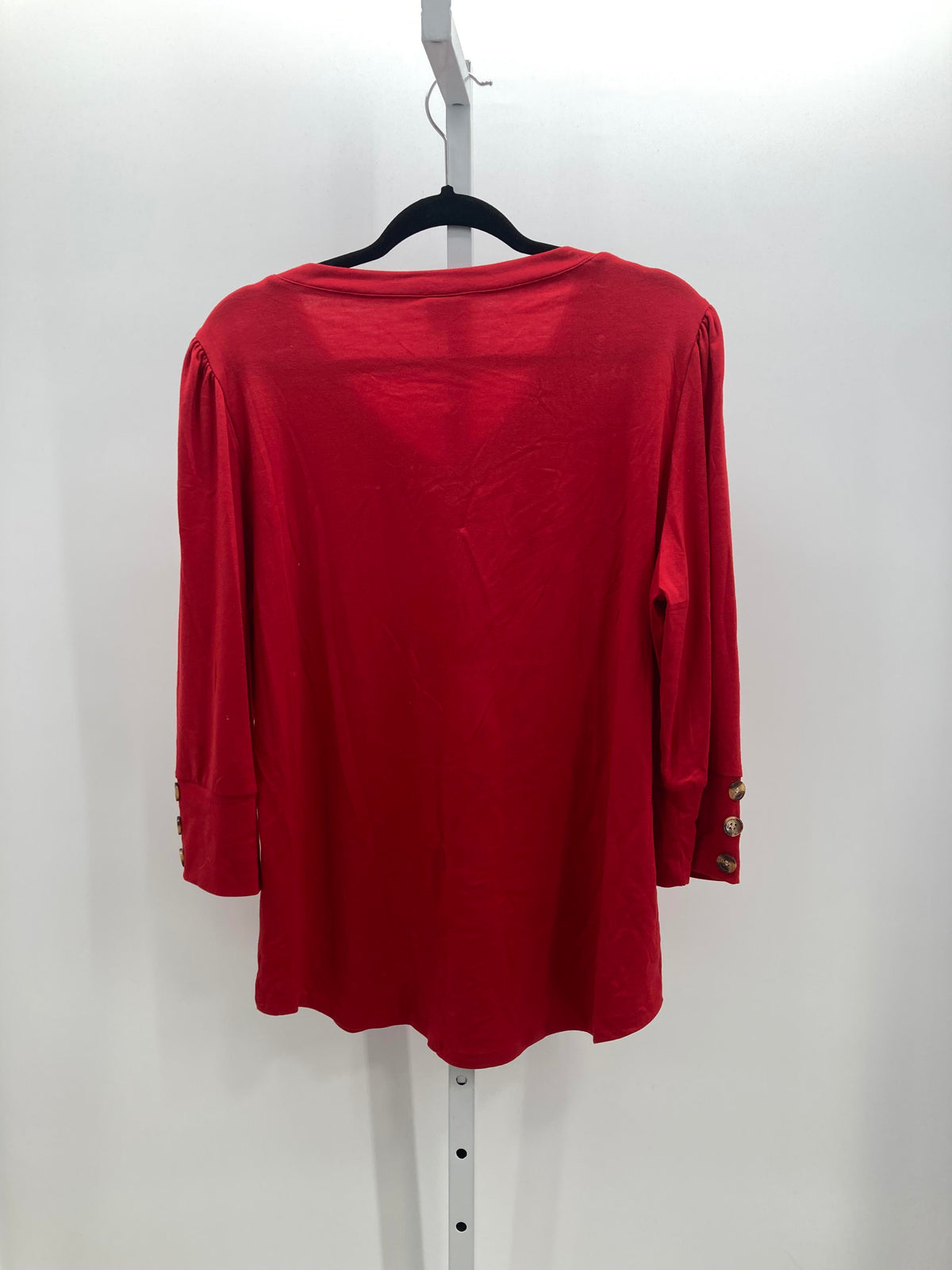 Size Extra Large Misses 3/4 Sleeve Shirt