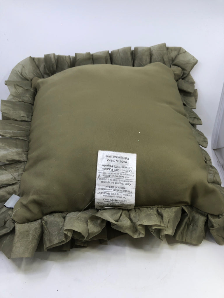 OLIVE GREEN RUFFLED ACCENT PILLOW.