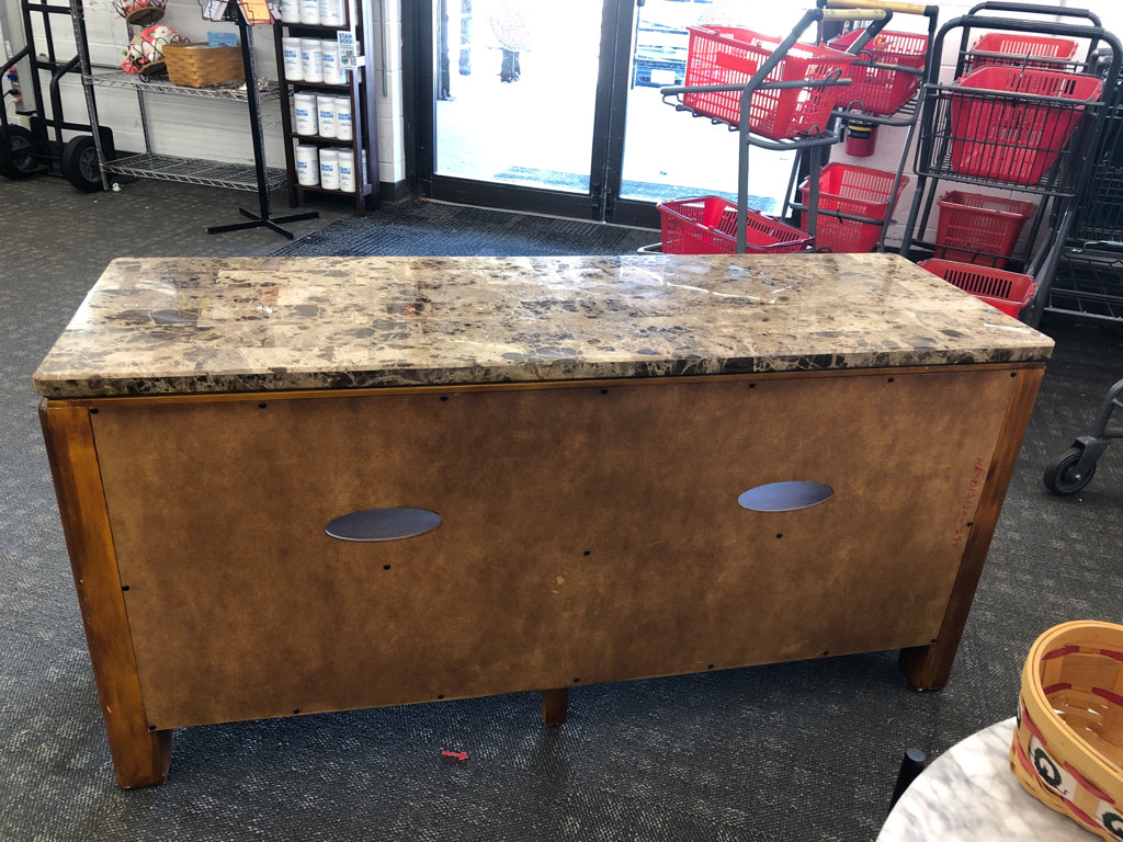 FAUX HEAVY BROWN SQUARE DESIGN TOP W/ WOOD BASE 2 CUBBIES/DRAWERS.