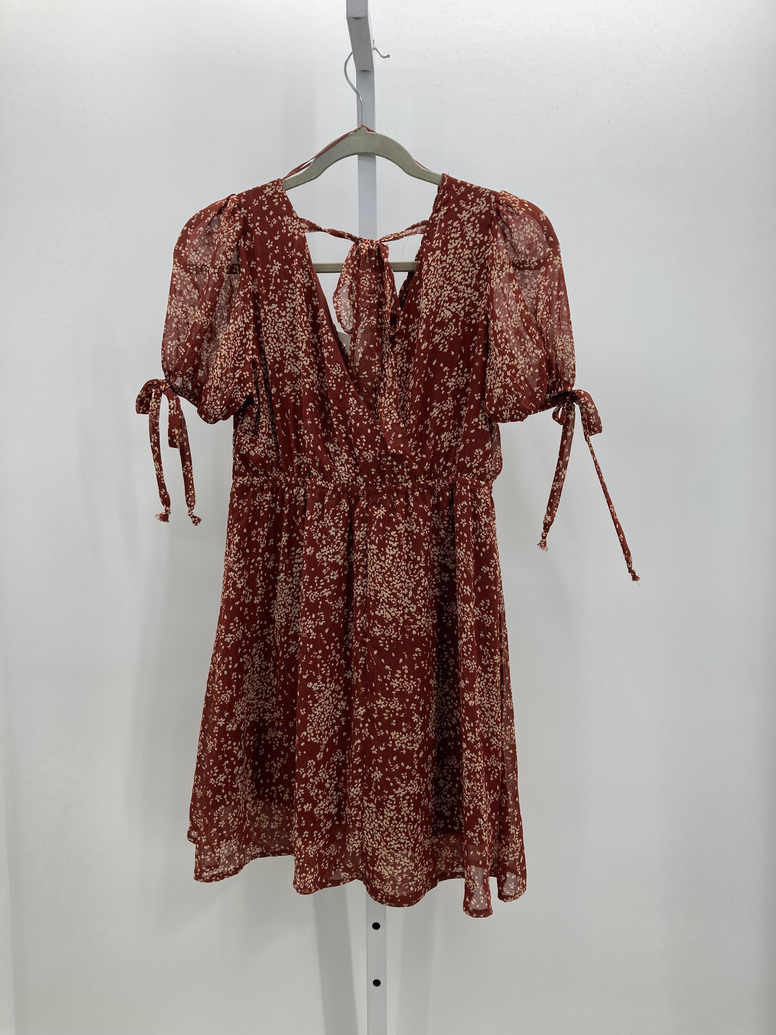 Size Small Juniors Short Sleeve Dress
