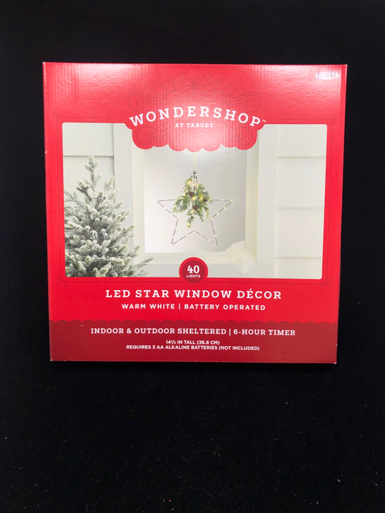 NIB LED STAR WINDOW DECOR.