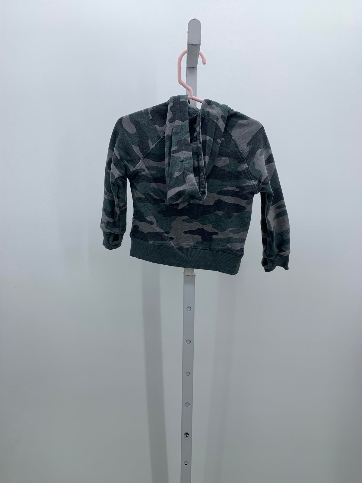 CAMO HOODED KNIT.