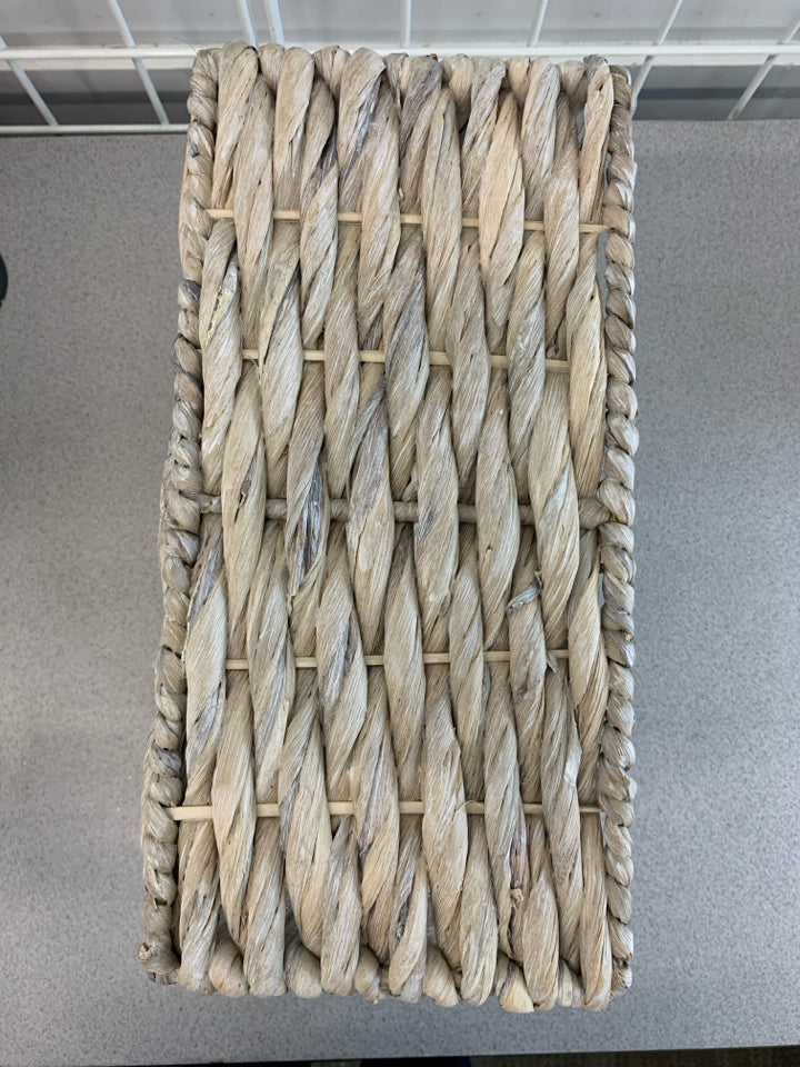 NWT WHITE WICKER STORAGE BIN.