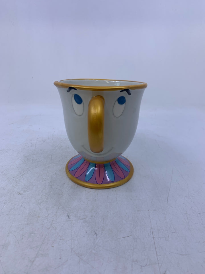 FOOTED BEAUTY & THE BEST CHIP THE TEA CUP MUG.