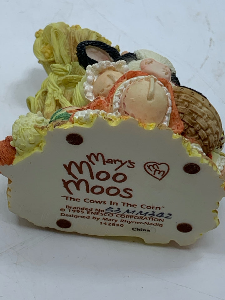 MARY MOOS THE COWS IN THE CORN.