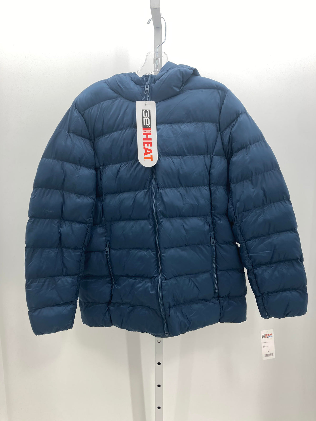 NEW HOODED PUFF