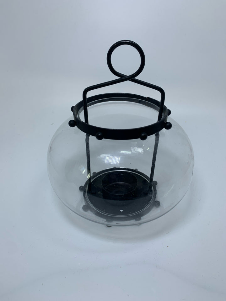BLACK METAL BASE W/ GLASS DOME LANTERN TEA LIGHT HOLDER.