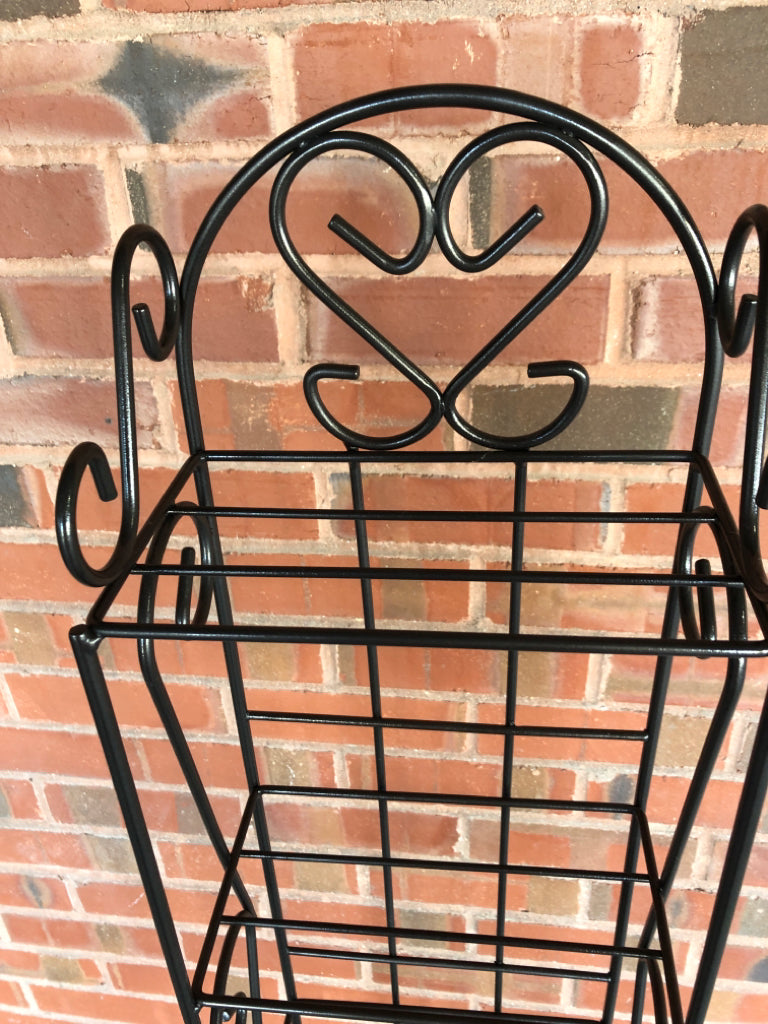 6 TIER MEDIA/ CD/ DVD STAND BLACK METAL.