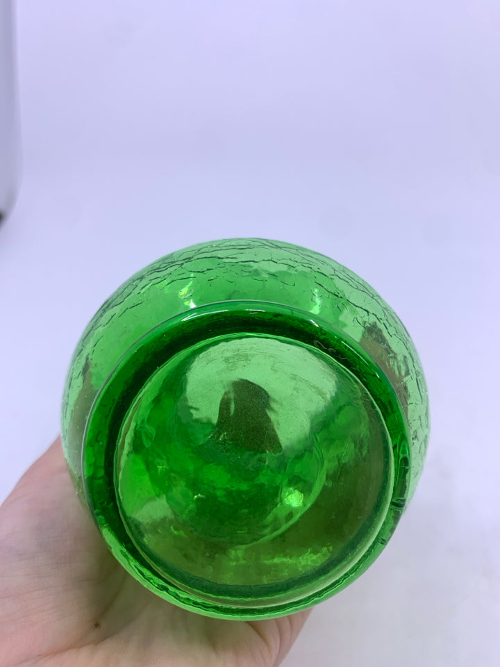 NARROW NECK GREEN CRACKLE GLASS VASE.