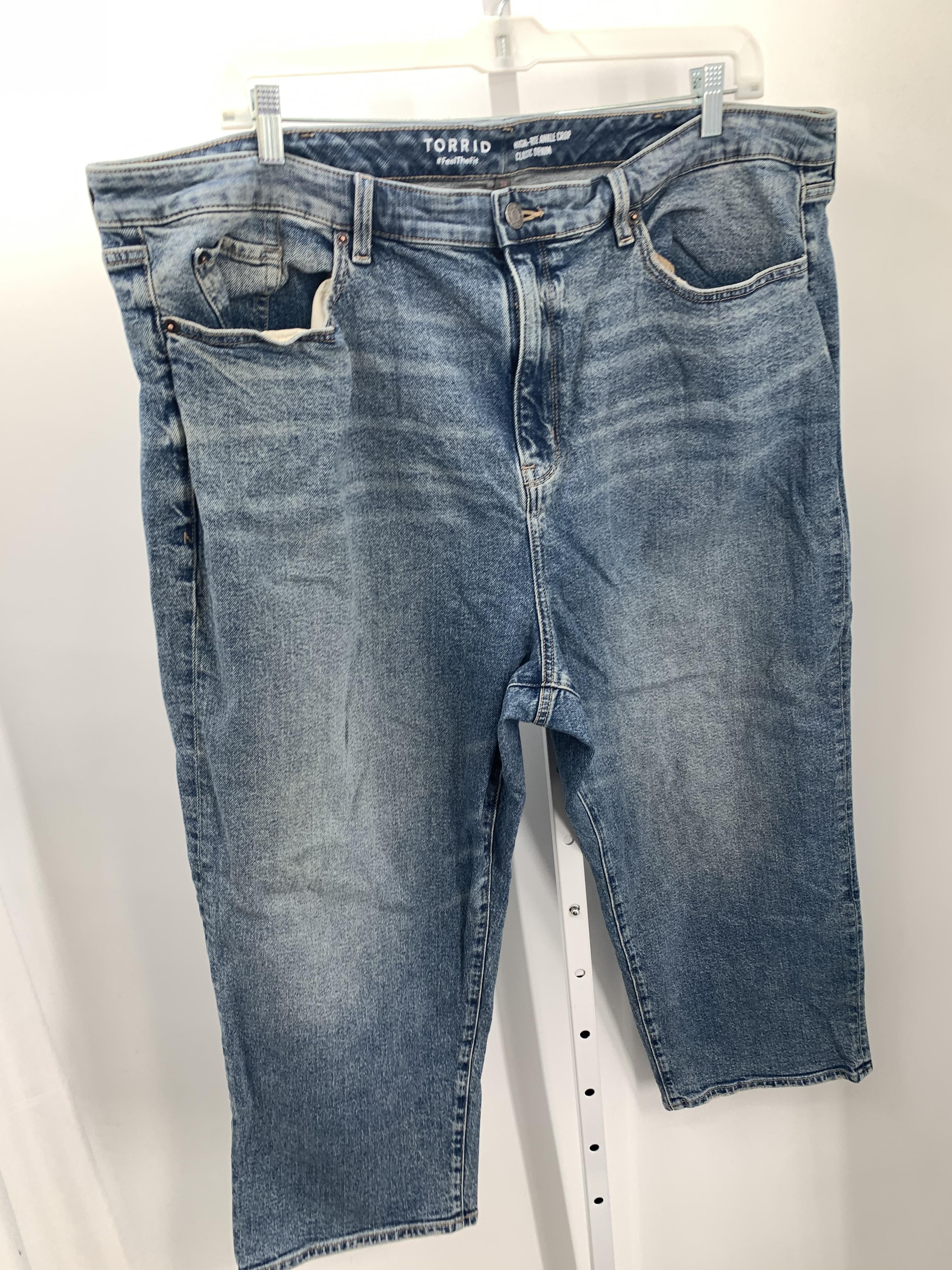 Torrid Size 24 W Womens Cropped Pants