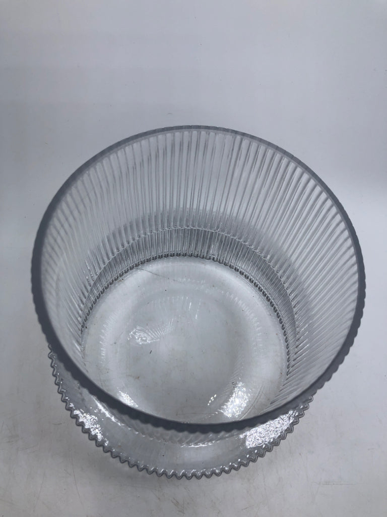 INDENTED RIBBED GLASS VASE.