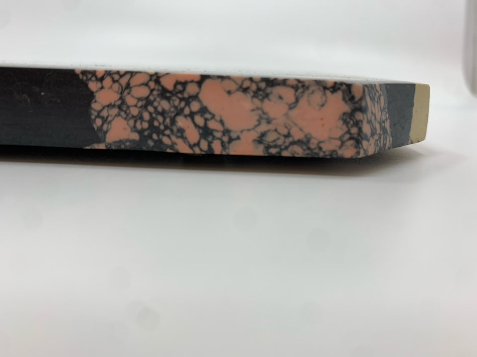 HEAVY POLYMER BLACK SWIRL CHEESE BOARD.