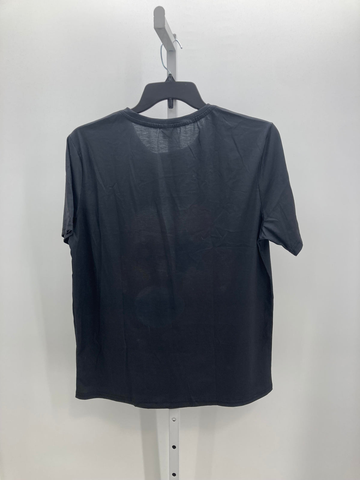 NWOT GRAPHIC KNIT TEE.
