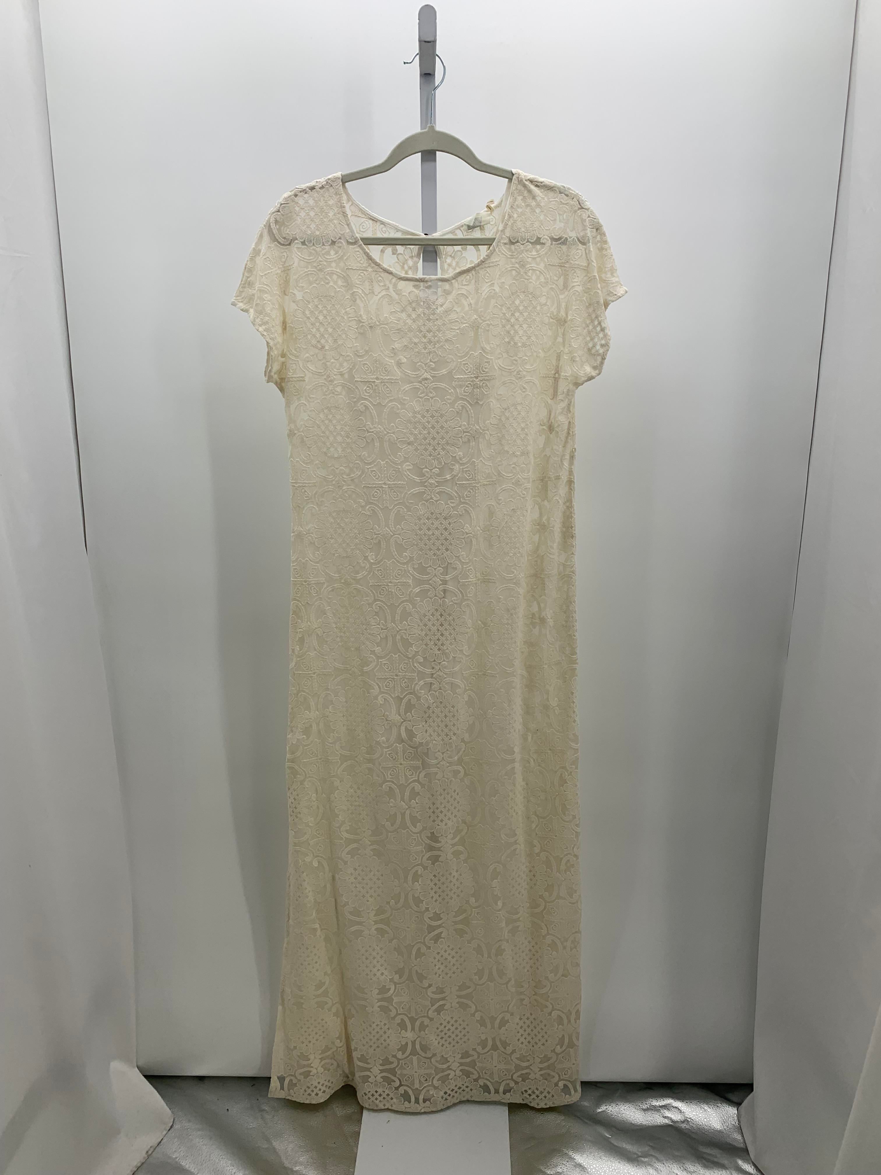 Size Medium Misses Short Sleeve Dress