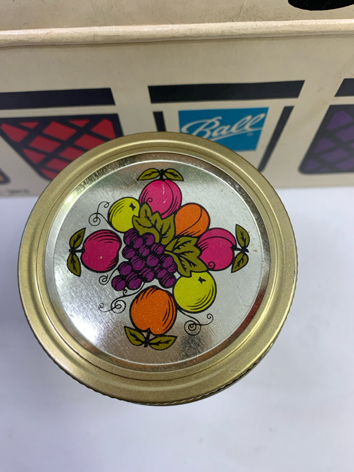 NIB 12 JELLY JARS WITH LID.