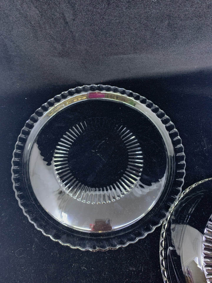 RUFFLED EDGE SERVER AND DOME.