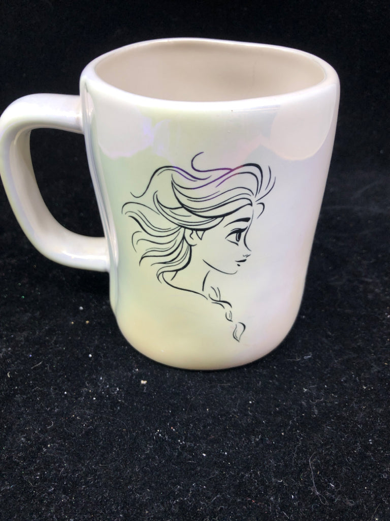 LET IT GO ELSA FROZEN MUG.