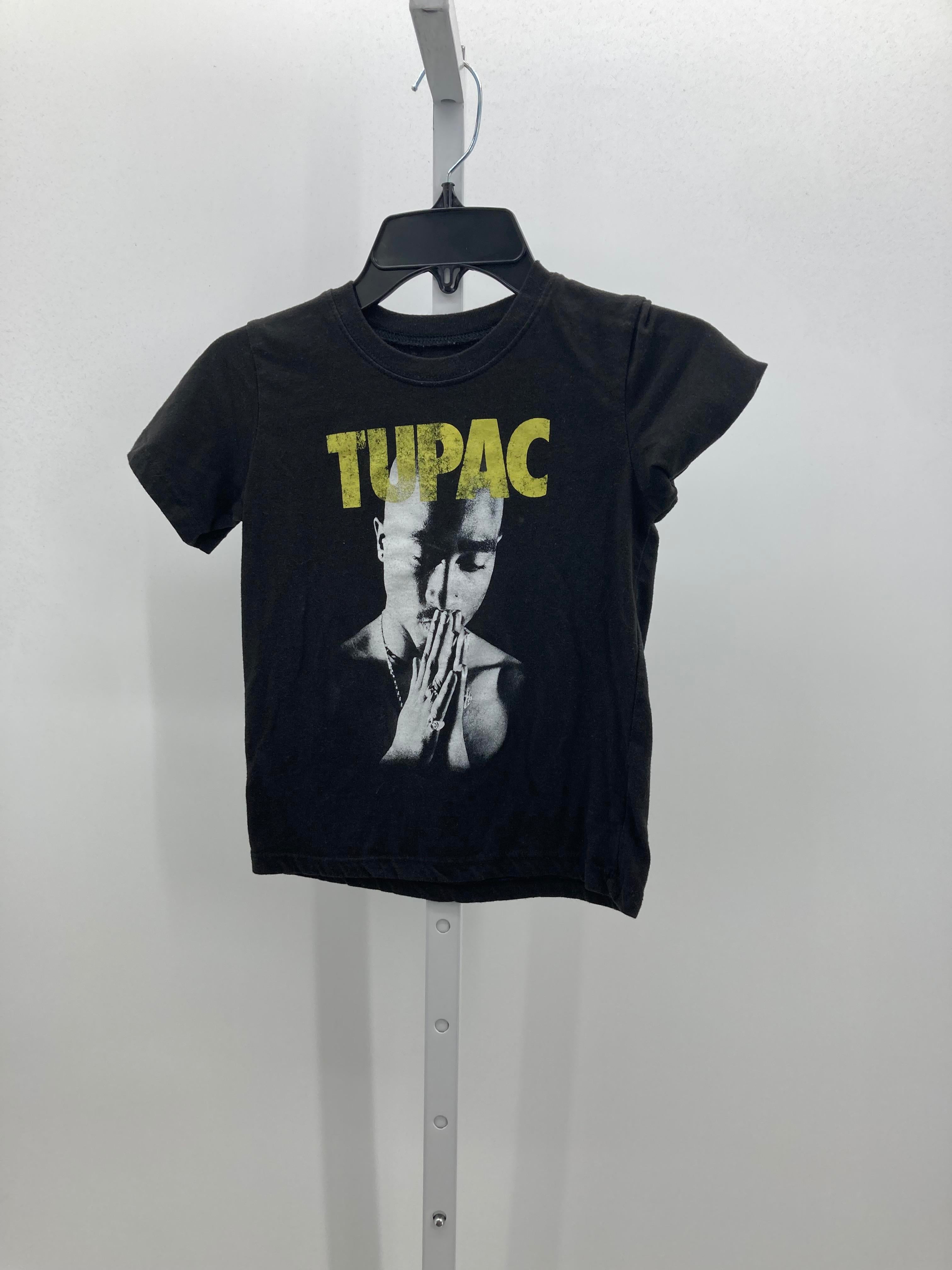 GRAPHIC KNIT.