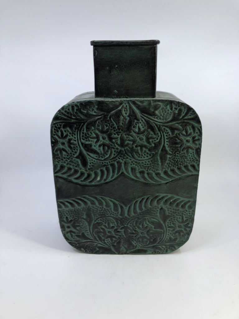 GREEN RUSTIC TIN VASE W/FLORAL DESIGN.