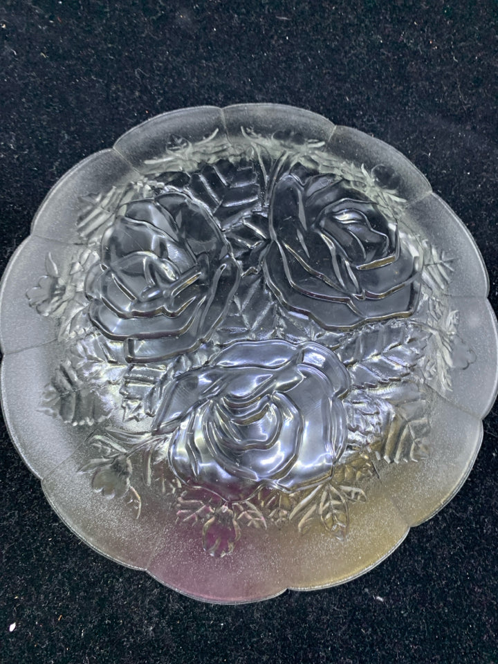 28 PC SVC 8 FROSTED ROSE PATTERNED GLASS DINNER PLATE, SERVING PLATE, BOWL, MUGS