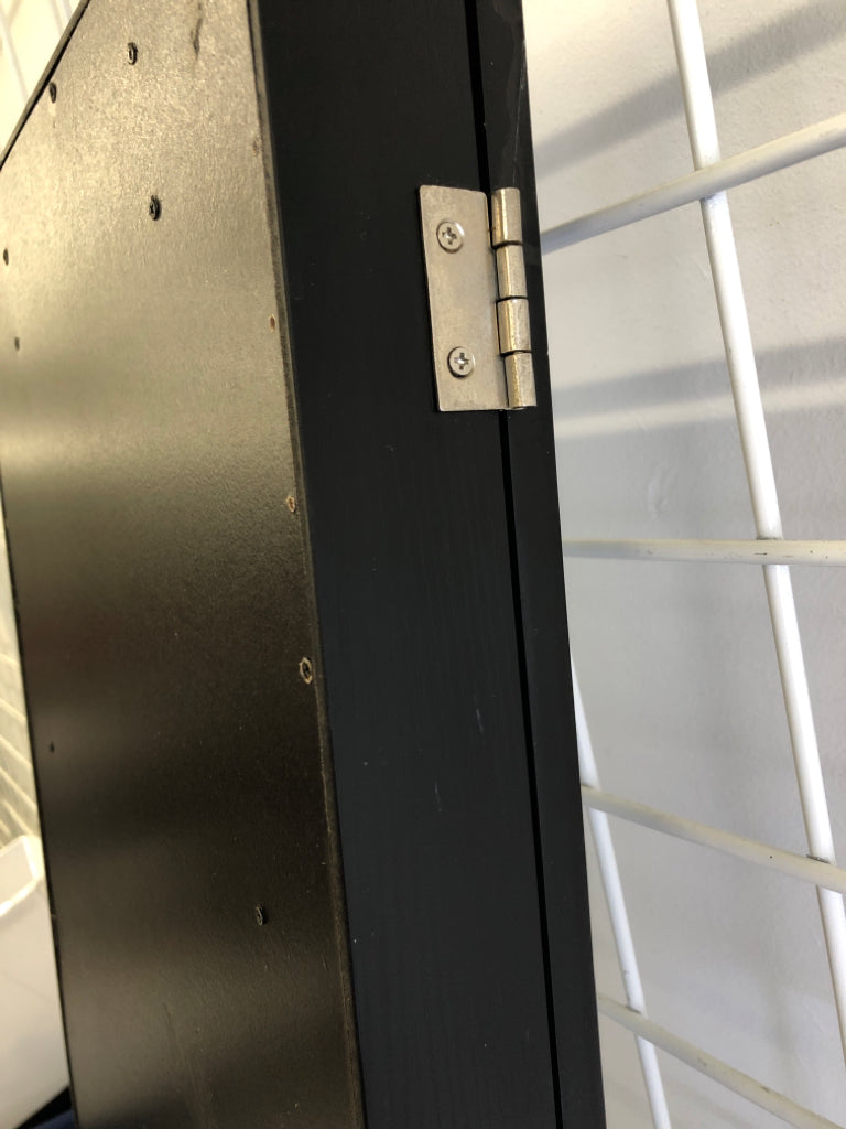 HANGING JEWELRY CABINET W/MIRROR.