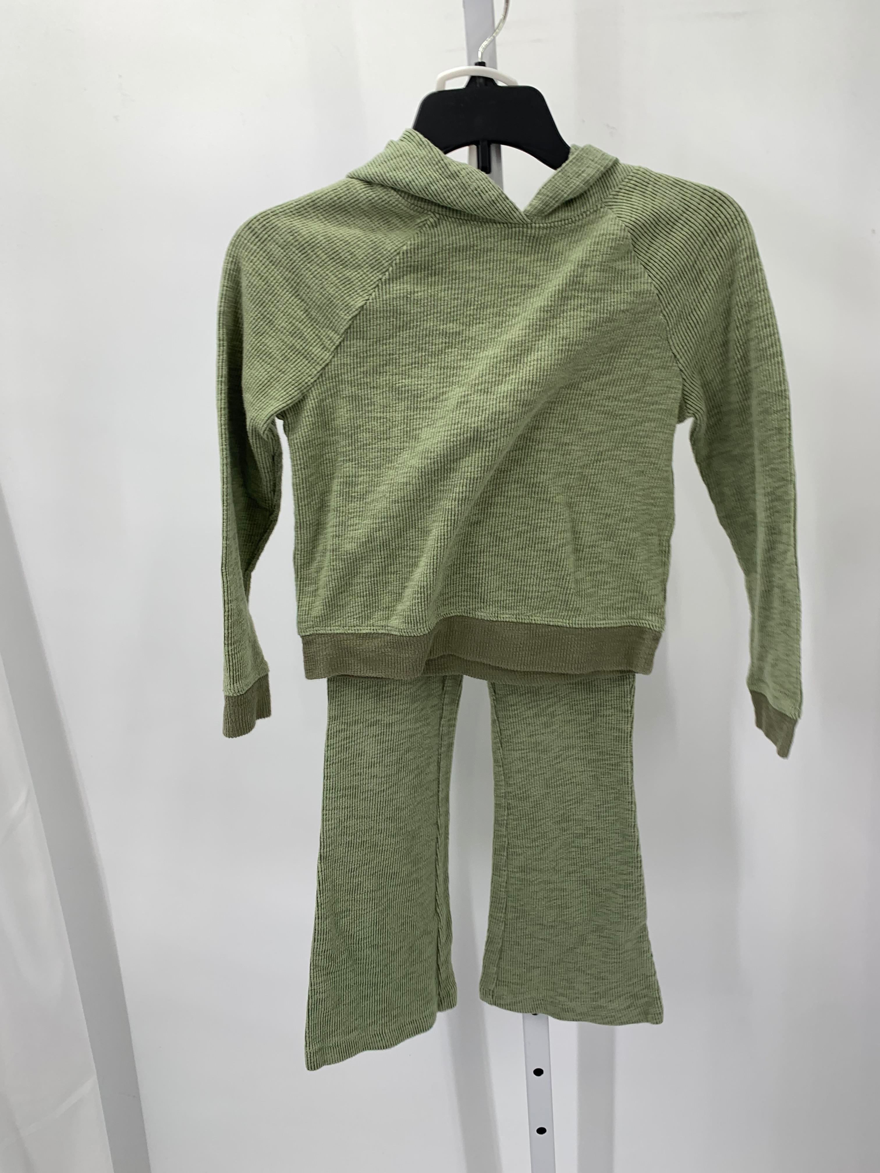 Cat & Jack Size 4-5 Girls 2 Pieces