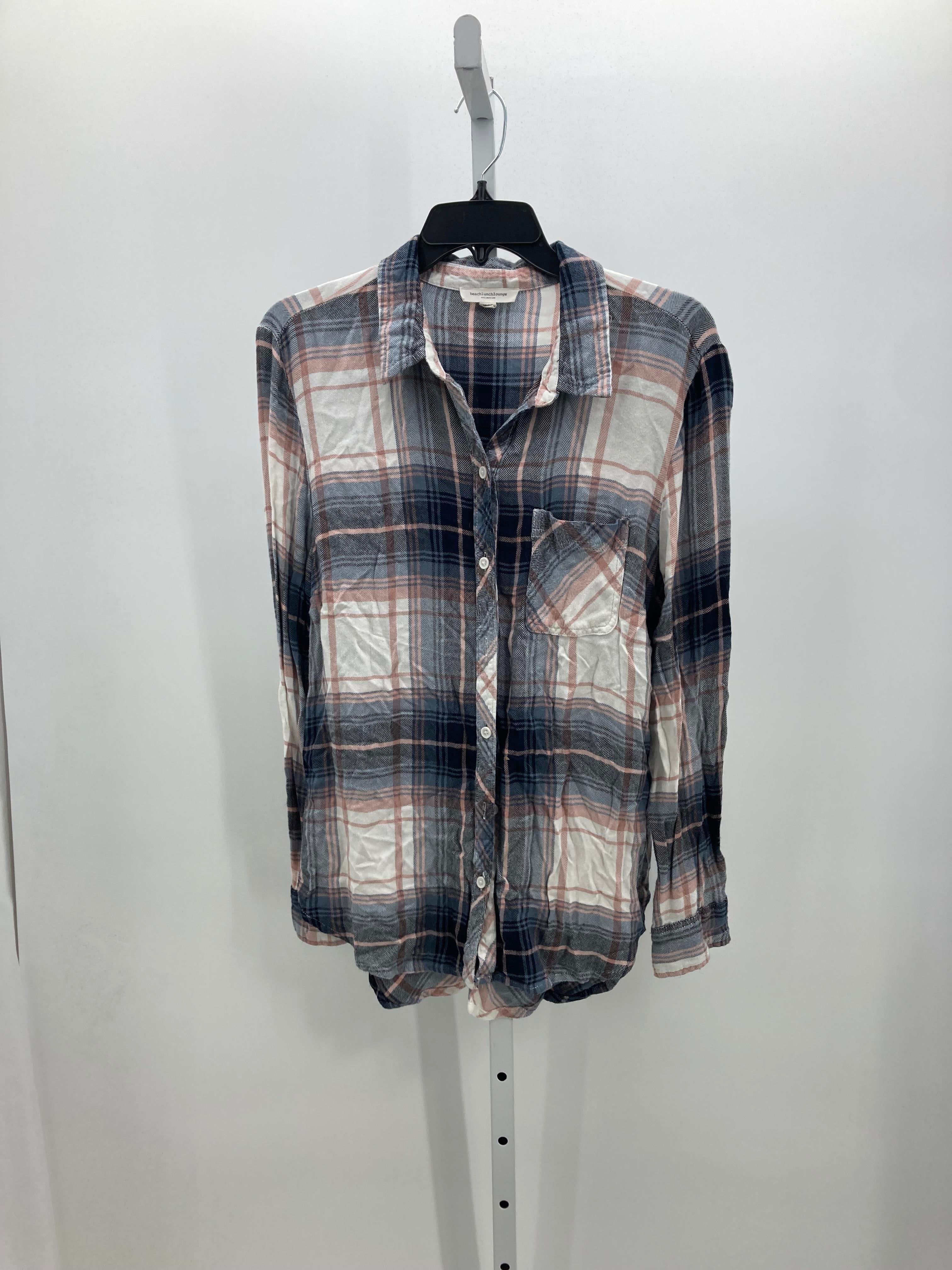 beachlunchlounge Size Medium Misses Long Sleeve Shirt