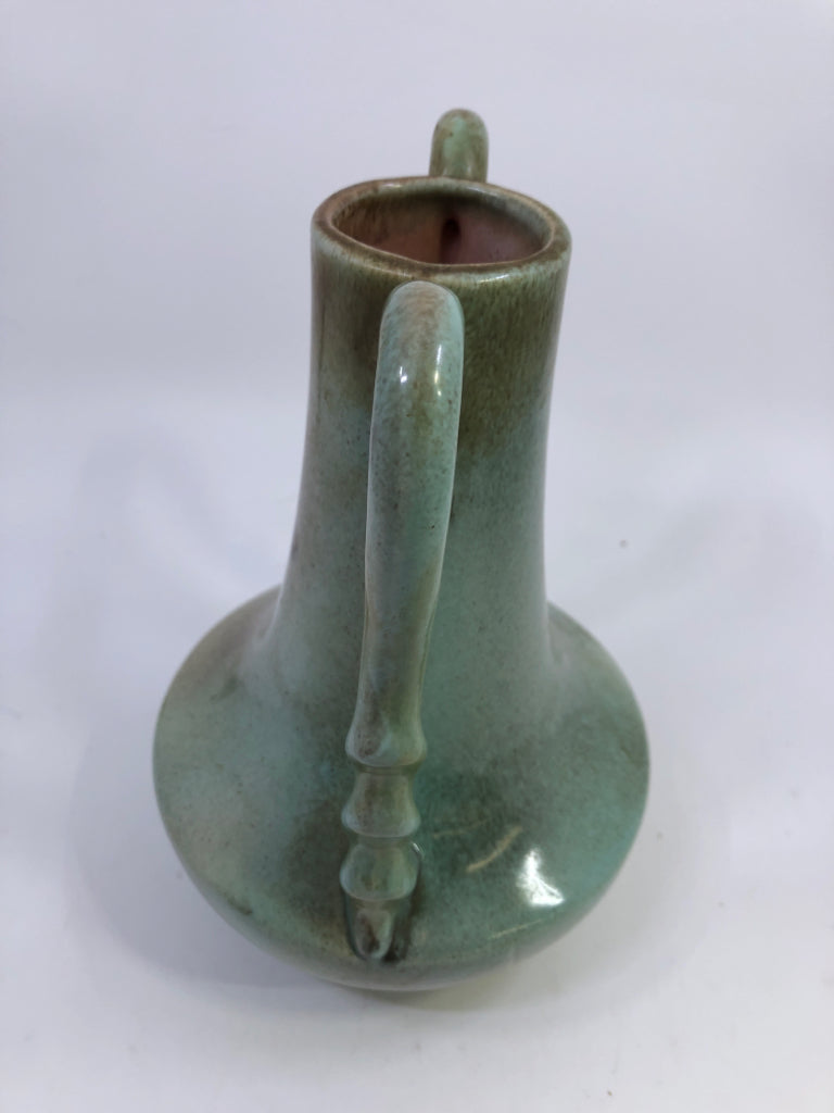 VTG GREEN GONDER H-5 VASE.
