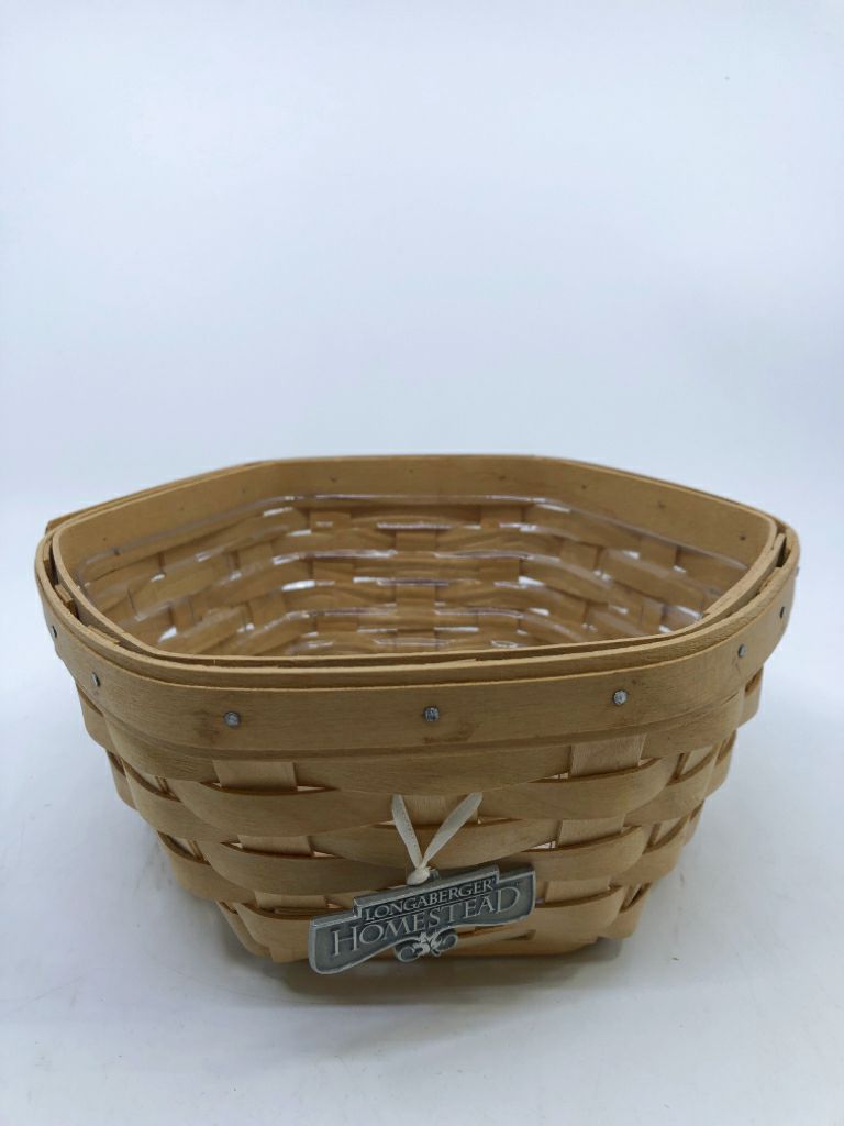 2001 FAMILY SIGNED HEXAGON BASKET, PROTECTOR, HOMESTEAD TIE ON.