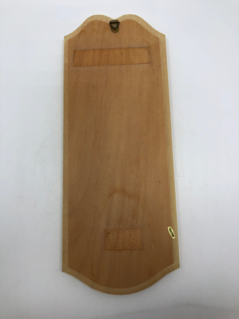 PRIMITIVE WALL THERMOMETER WALL -HANGING.