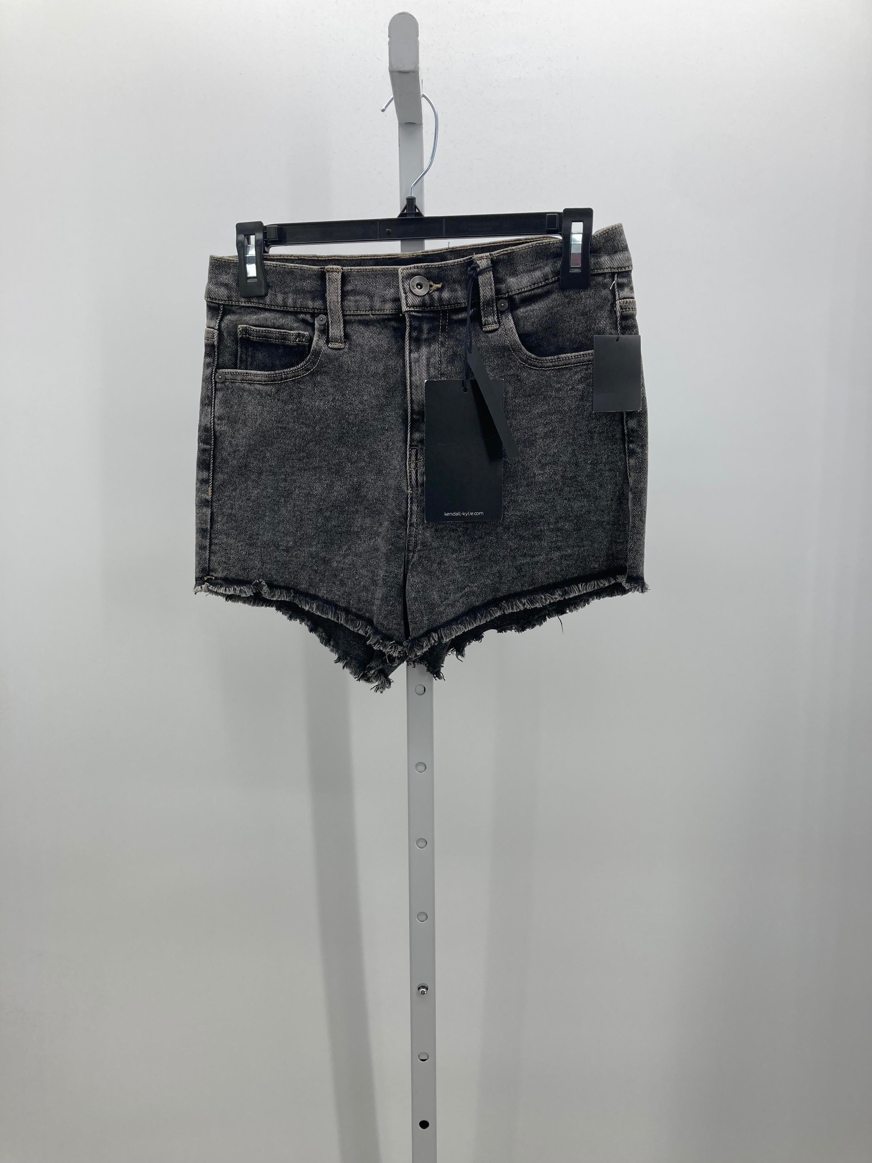 Kendall & Kylie Size 7 Juniors Shorts