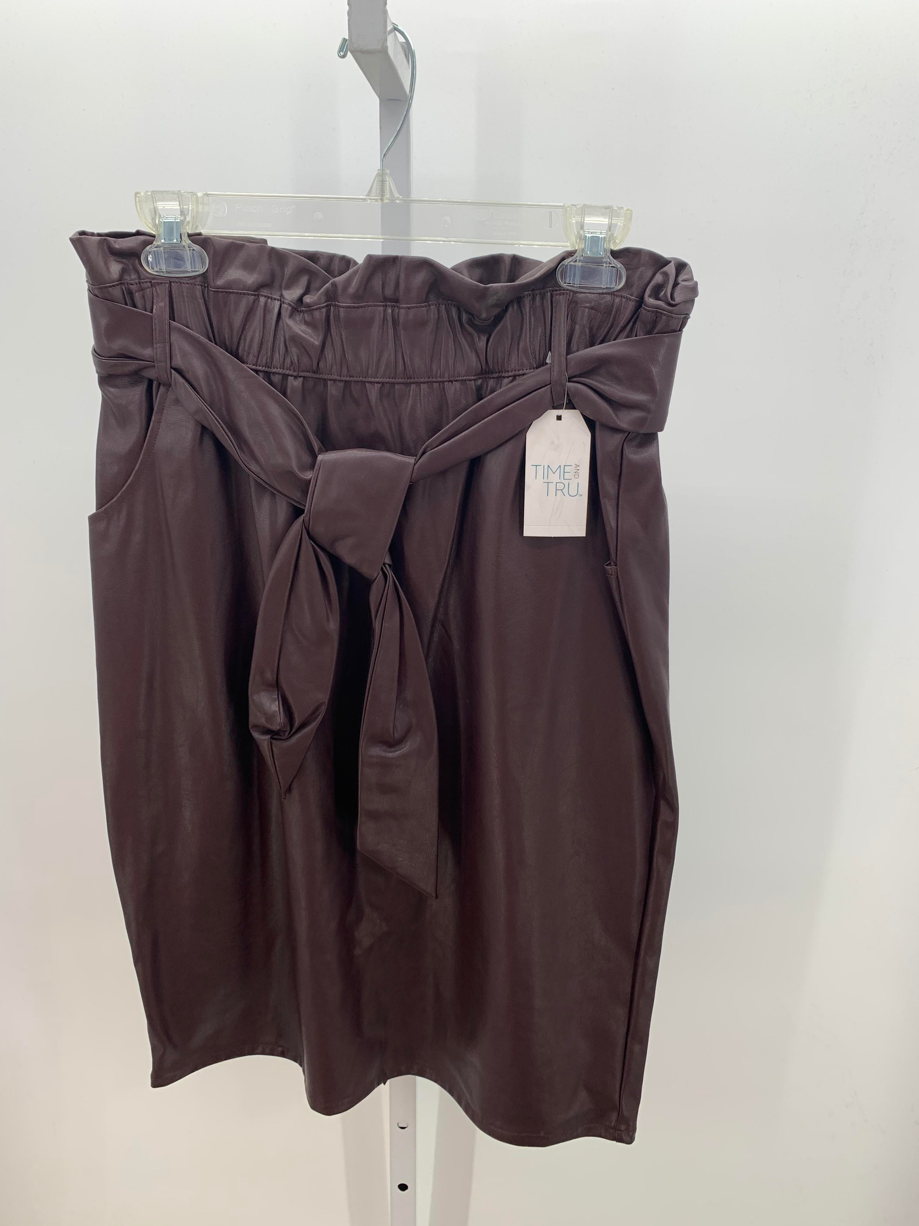 Time and Tru Size Small Misses Skirt