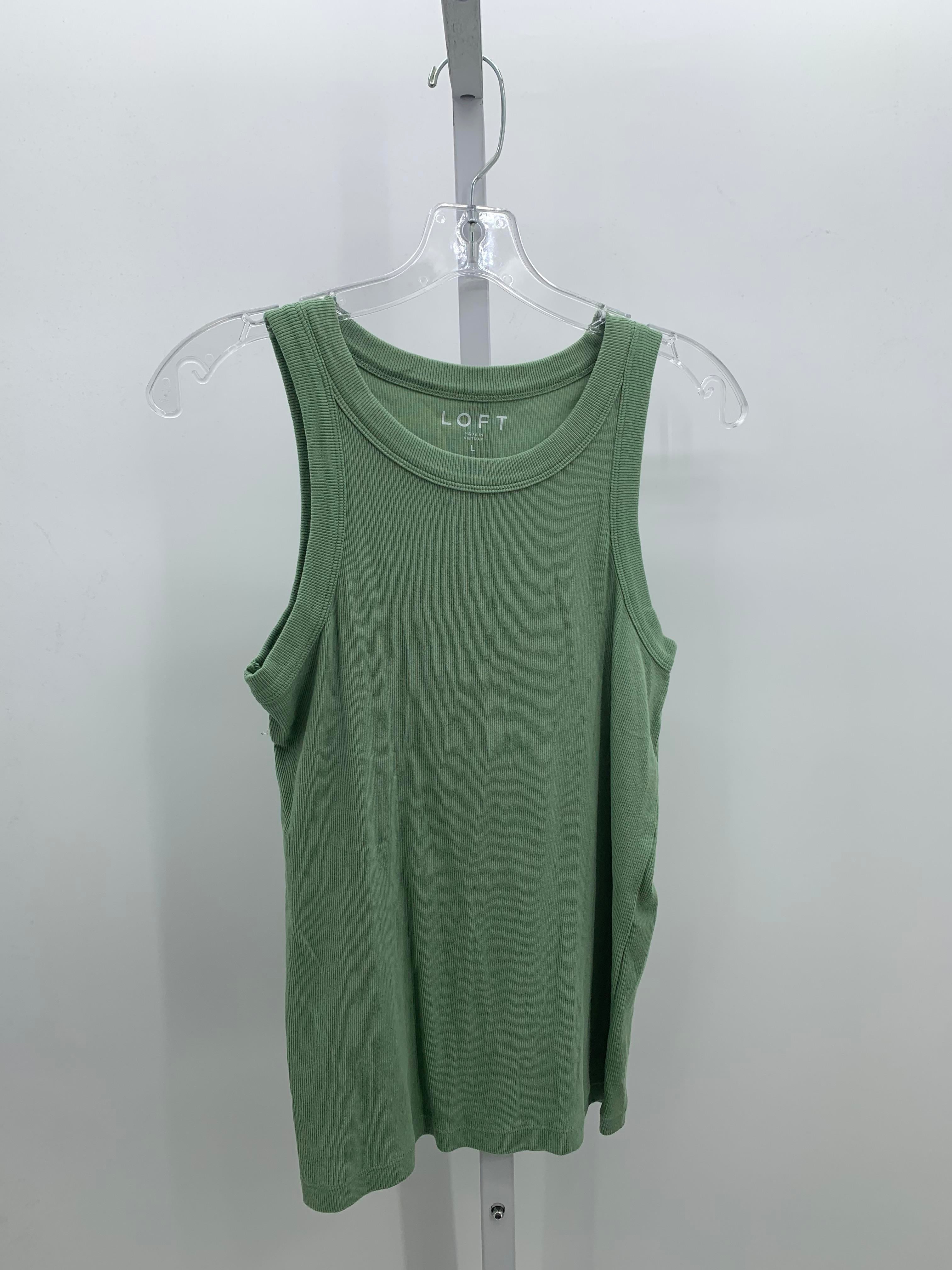 Loft Size Large Misses Tank