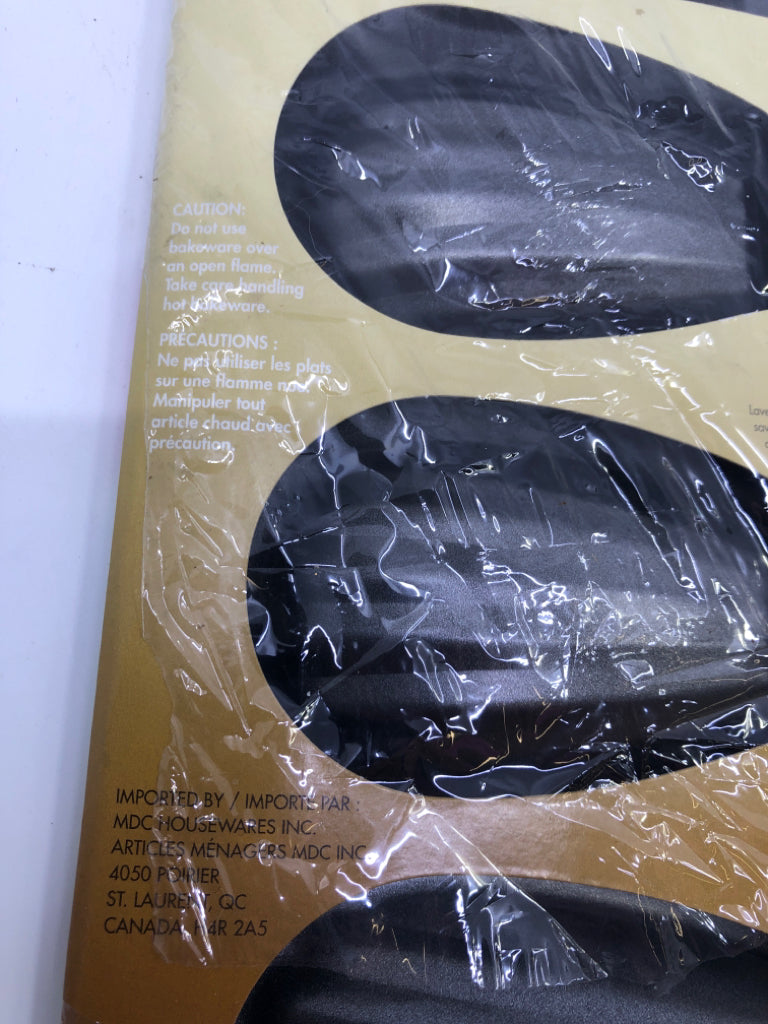 NIP MADELEINE PAN
