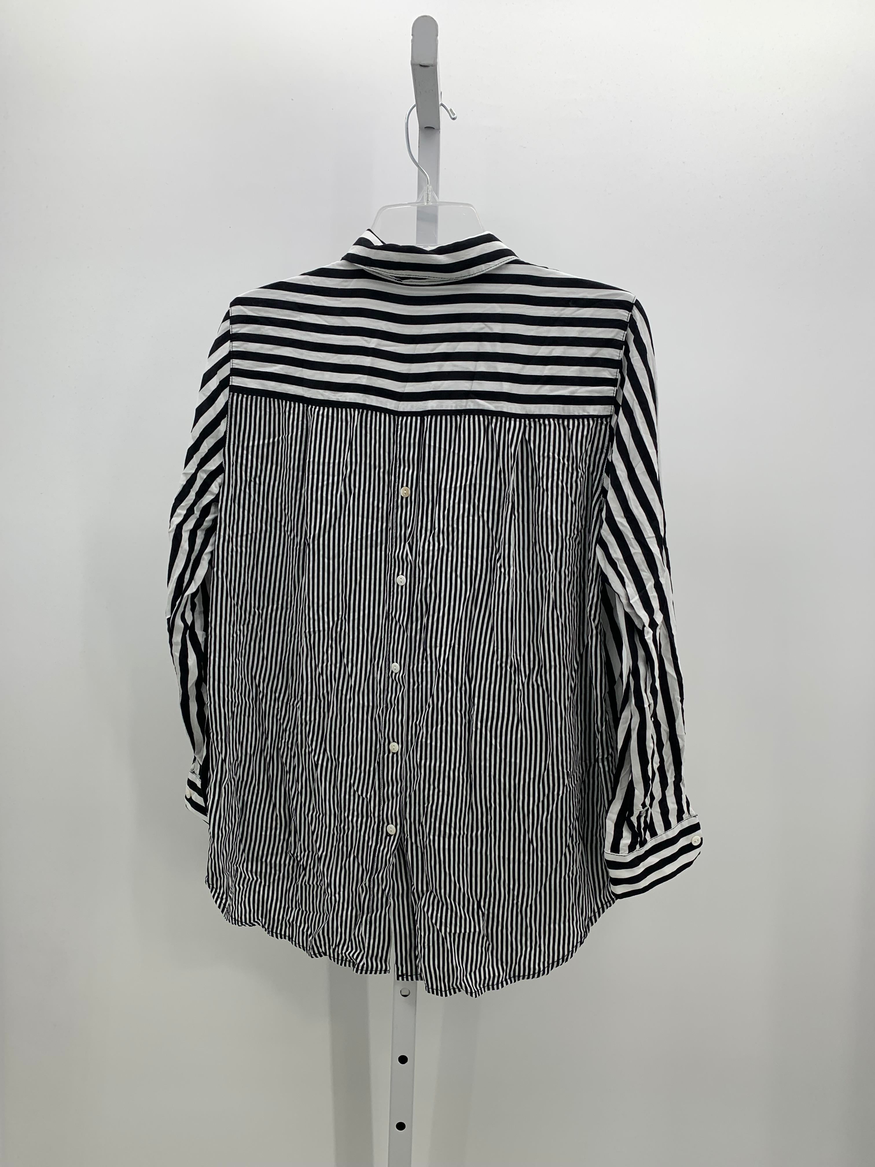 Jane + Delancey Size Medium Misses Long Sleeve Shirt
