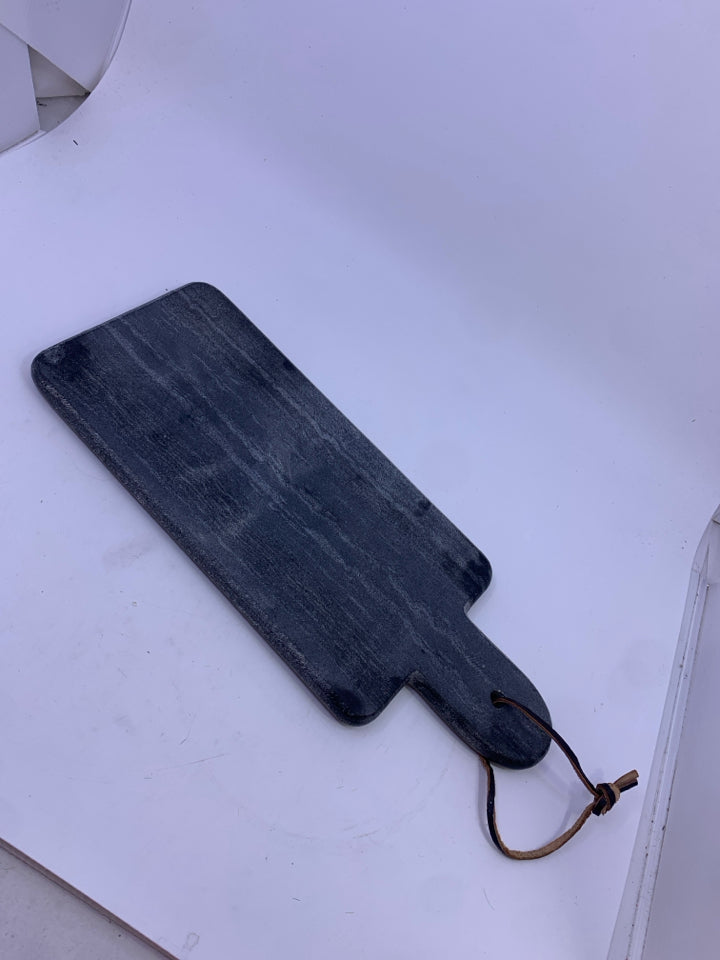 HEAVY BLACK MARBLE CHEESE BOARD.