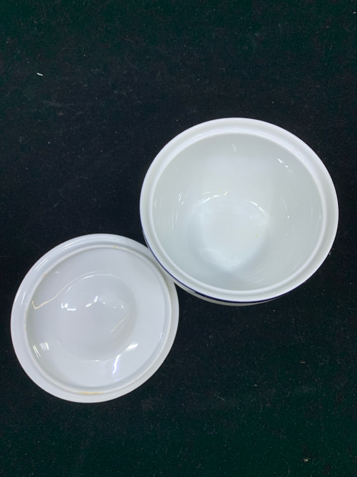 WHITE W/NAVY RIM SUGAR DISH.