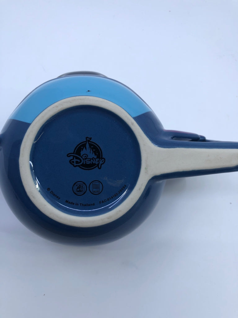 BLUE STITCH MUG.
