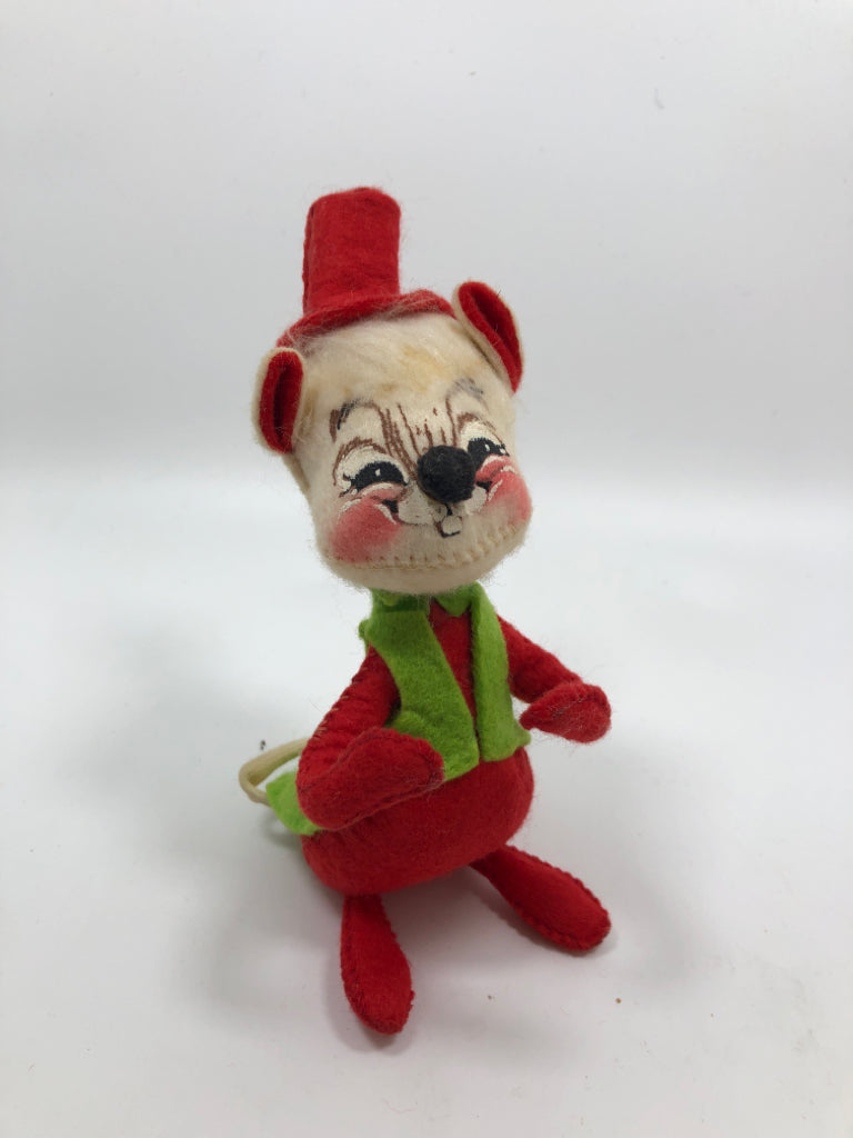 ANNALEE MOUSE IN CHRISTMAS COLORS FIGURINE.