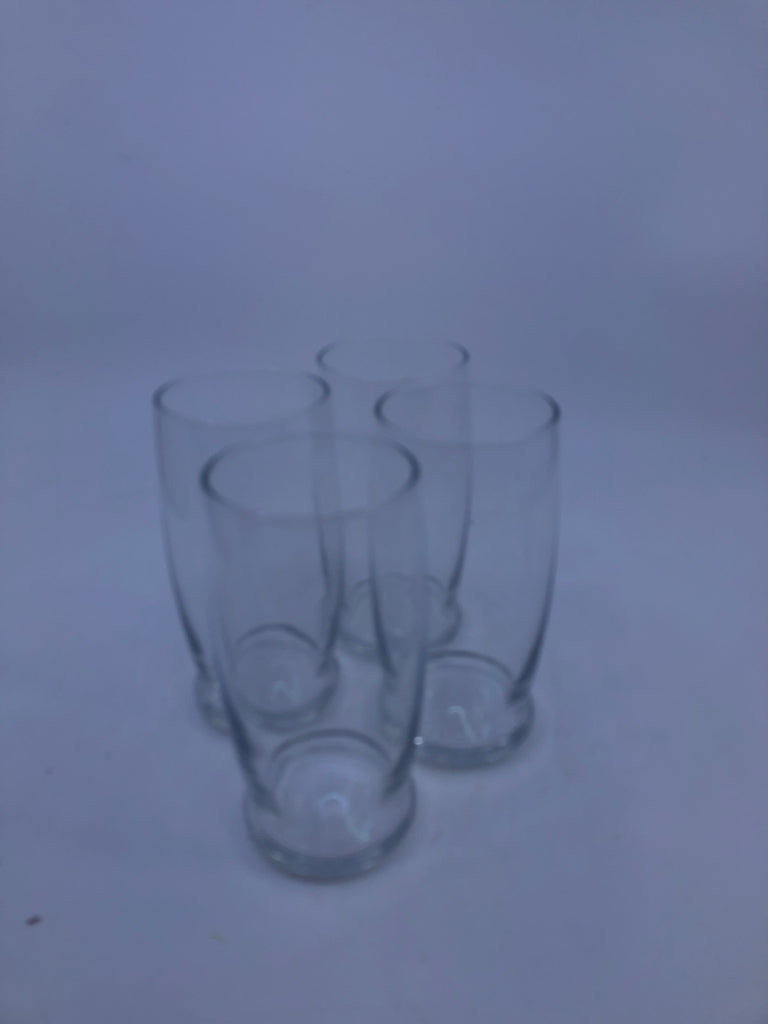 4 CLEAR WATER GLASSES.