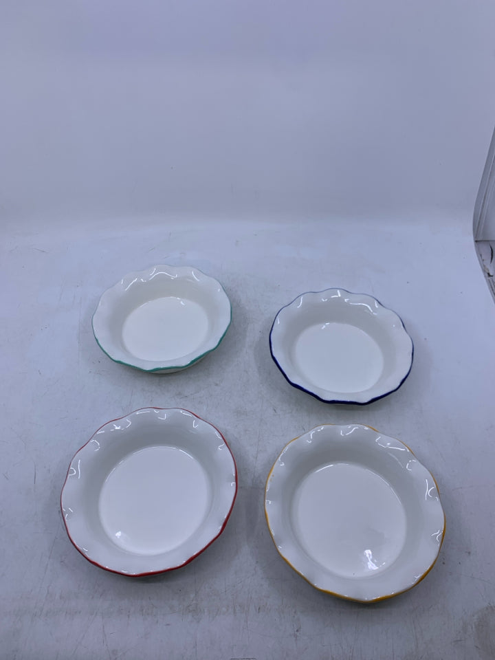 4 SINGLE PIE BAKERS W/ COLORED RIMS.