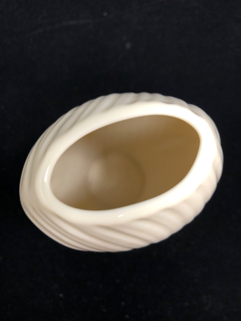 MINI LENOX WAVY LINED PORCELAIN VASE.